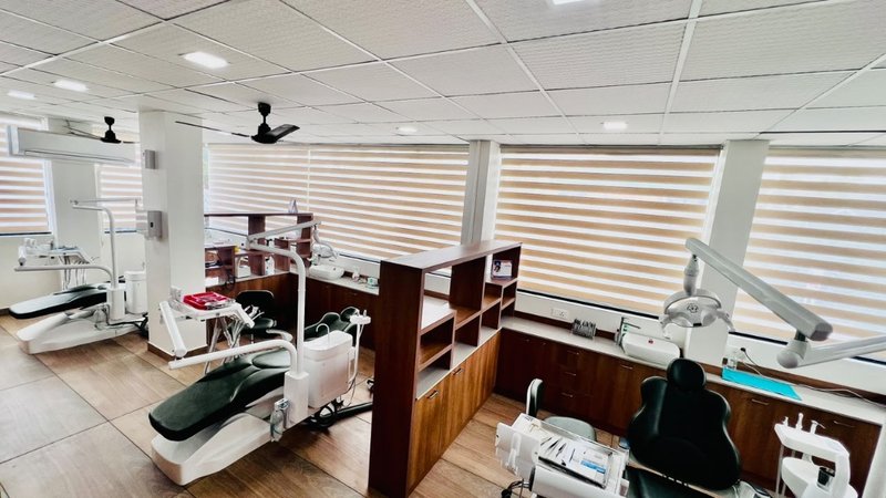 Parappat Dental Clinic Operatory Setup with Private Partitions